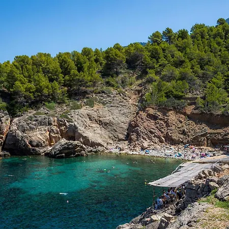 Casita En Cala Junto Al Mar 1